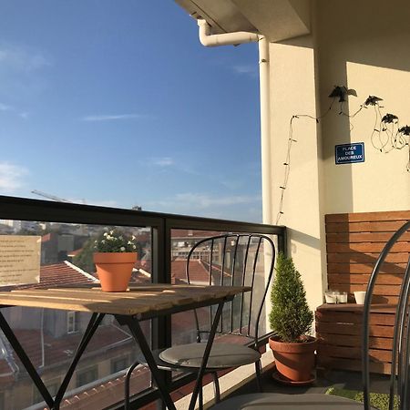 Top Floor Apartment With Sunny Balconies Porto Exterior photo